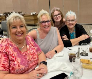 Dodie, Carol, Payton and Sue